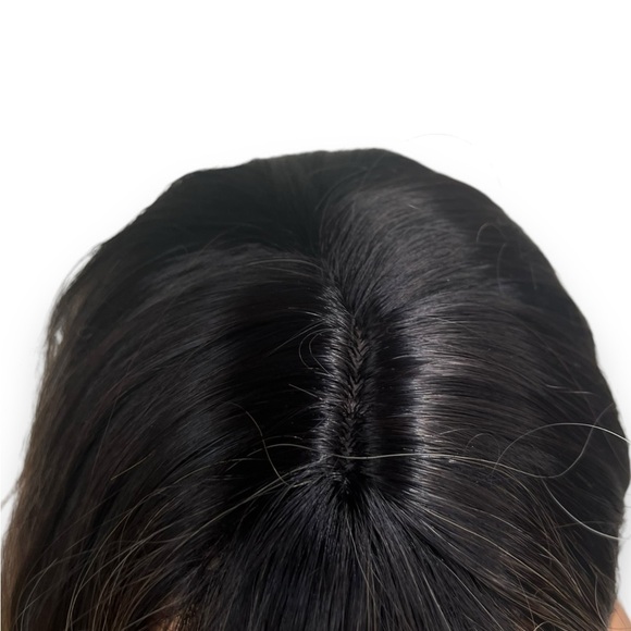 33 Inch Ombre Brown & Blonde wig with highlights with bangs - Picture 3 of 14